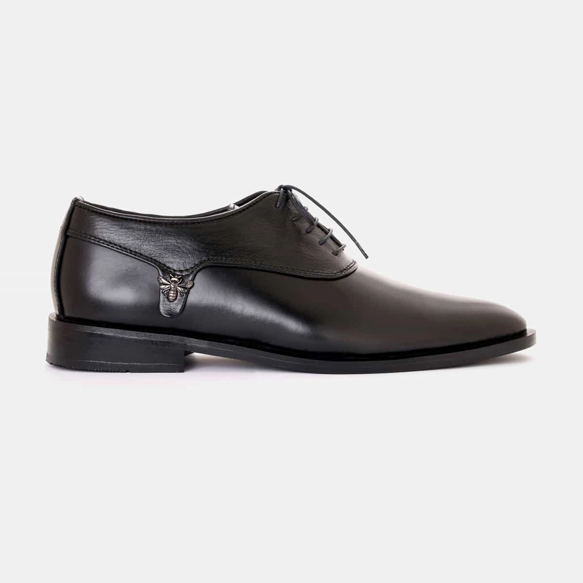 Oxford with Bee Hardware