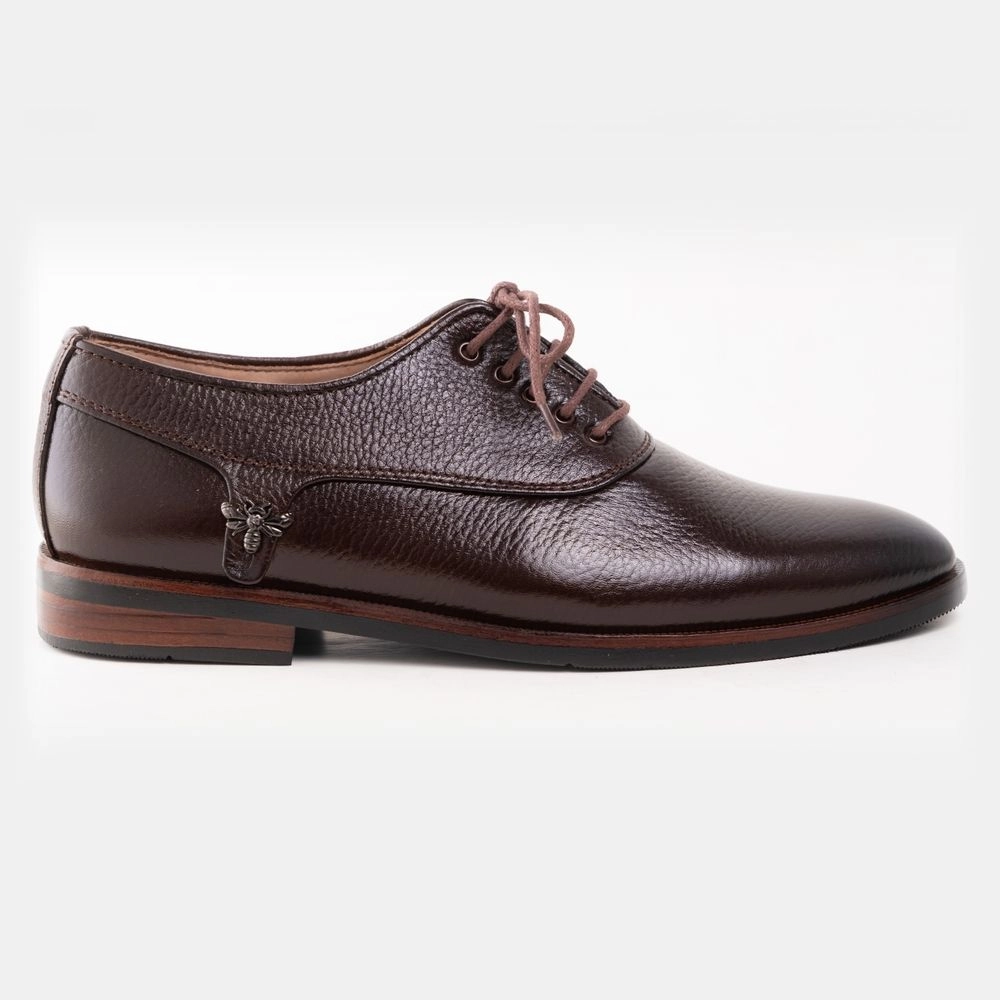 Oxford with Bee Hardware Brown