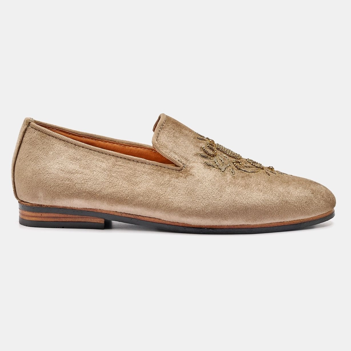 Z36 Check Boutique on Beige