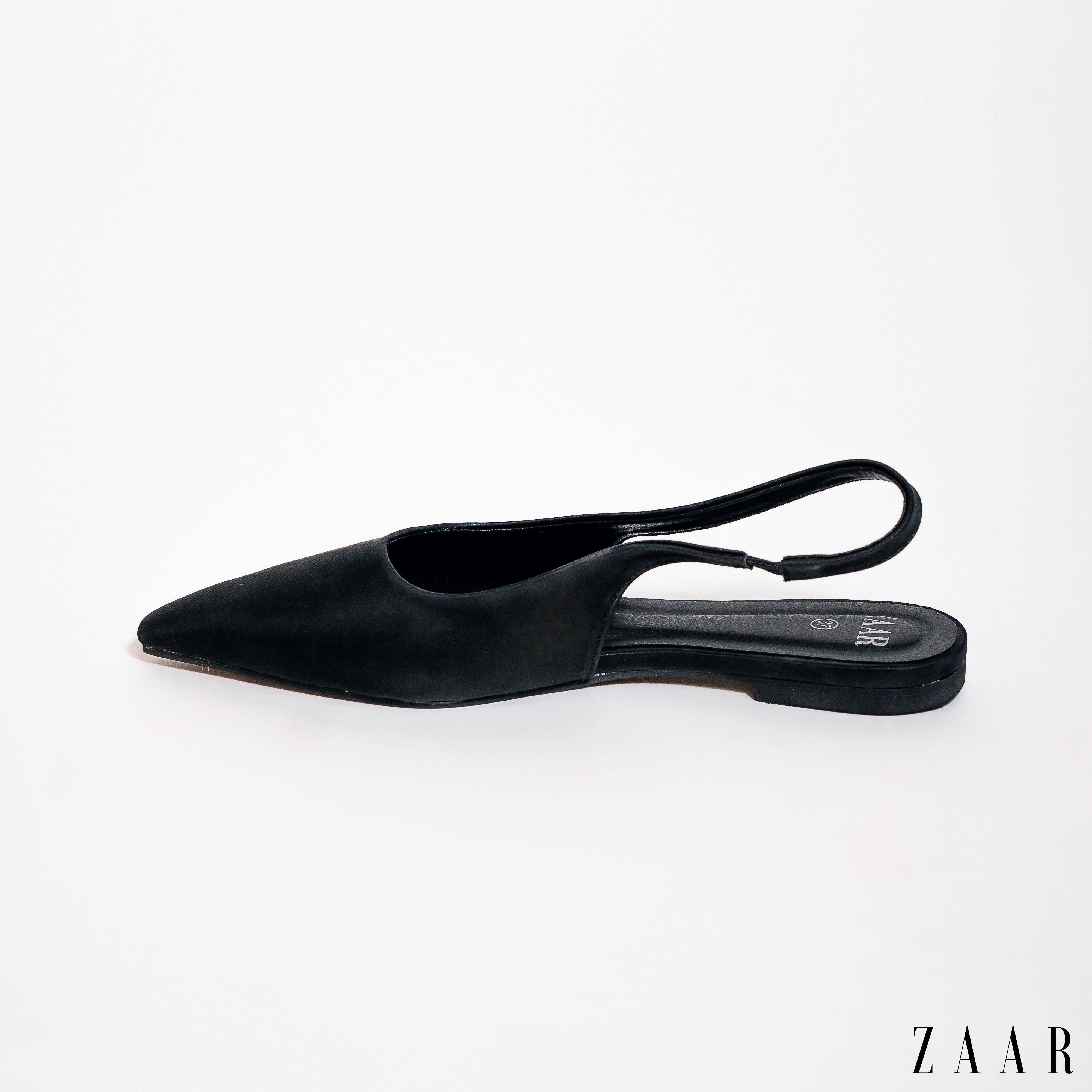 Sovereign Pointed Slingback (Onyx)